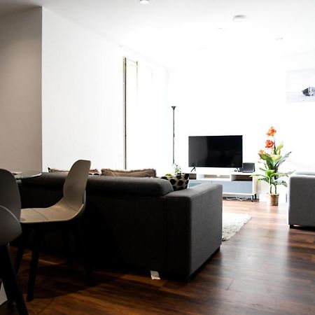 Onpoint Apartments - Spacious 2 Bedroom Apt - City Centre With Balcony Mánchester Exterior foto