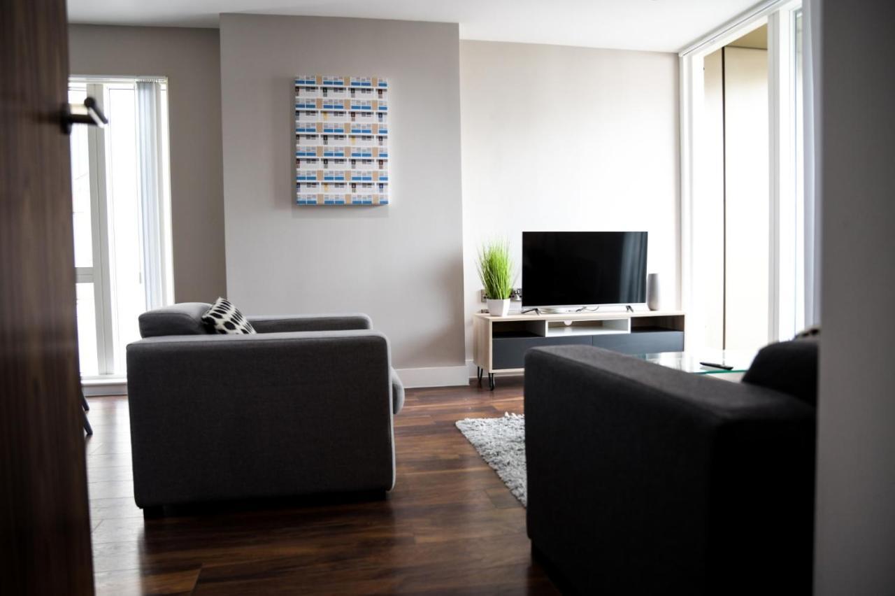 Onpoint Apartments - Spacious 2 Bedroom Apt - City Centre With Balcony Mánchester Exterior foto