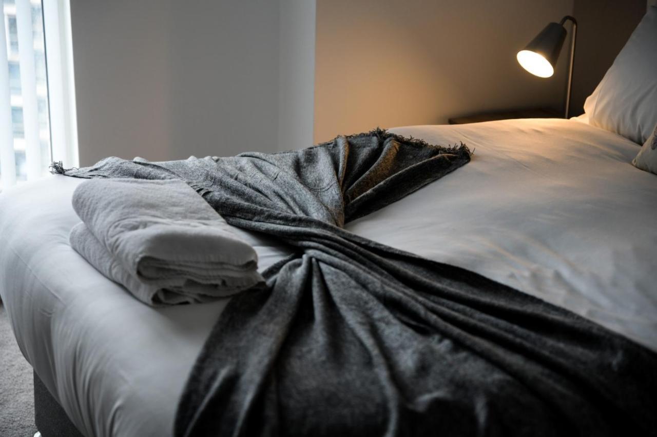 Onpoint Apartments - Spacious 2 Bedroom Apt - City Centre With Balcony Mánchester Exterior foto