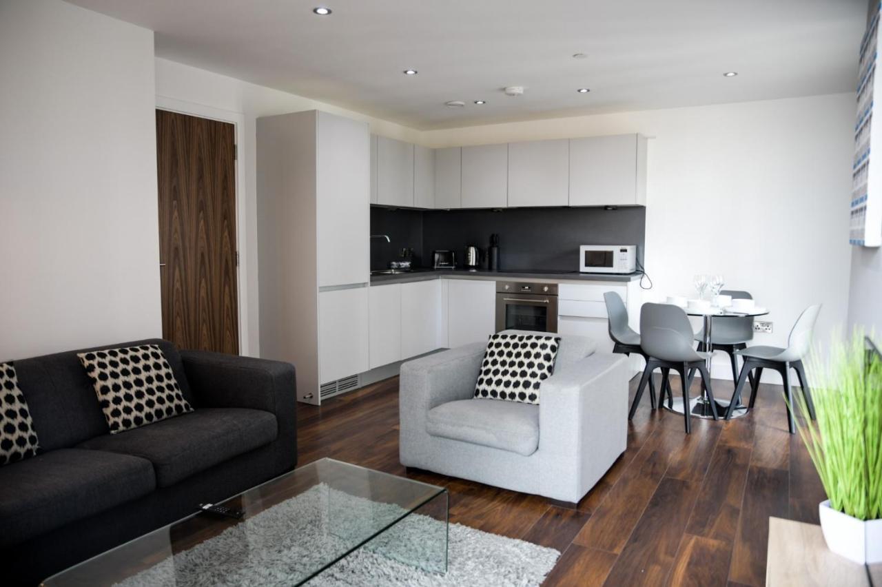 Onpoint Apartments - Spacious 2 Bedroom Apt - City Centre With Balcony Mánchester Exterior foto