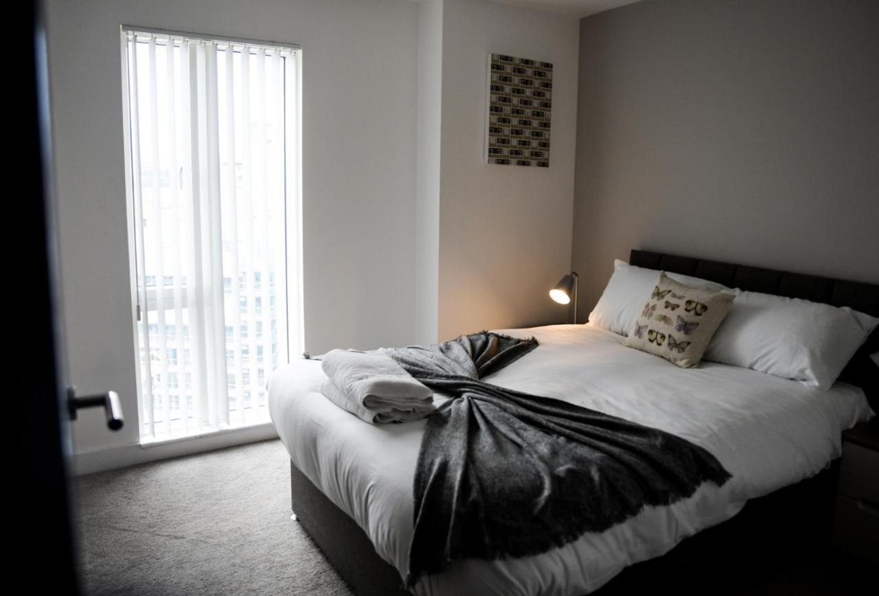 Onpoint Apartments - Spacious 2 Bedroom Apt - City Centre With Balcony Mánchester Exterior foto